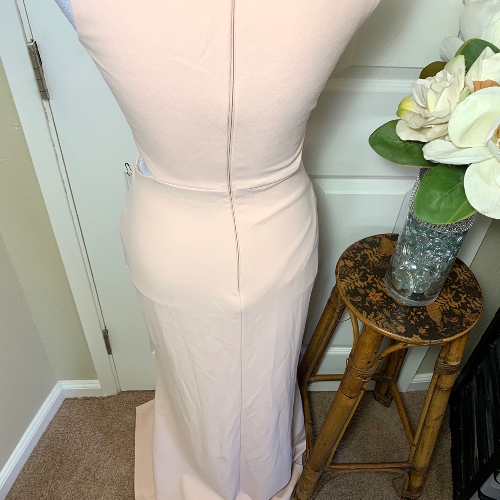 New Lulu’s Trista Blush Cutout Maxi Dress - Picture 5 of 10